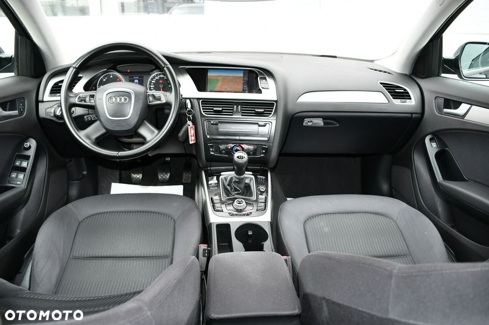Audi A4 Avant 2.0 TDI - 18