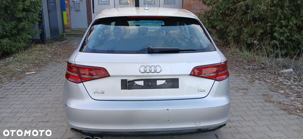 Audi A3 Sportback 2.0 TDI Ambiente - 5