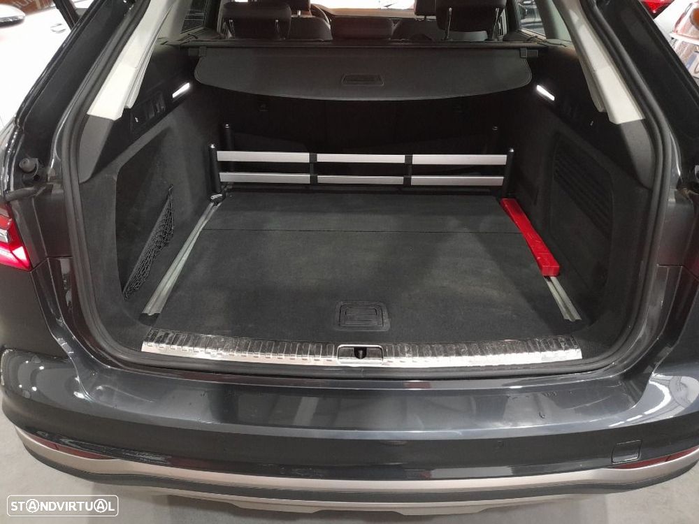 Audi A6 Allroad 50 TDI quattro Tiptronic - 35