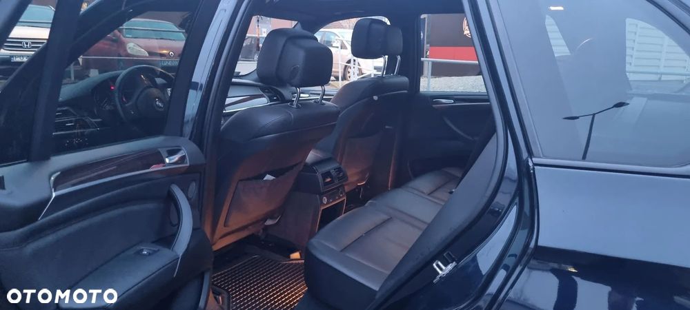 BMW X5 - 12