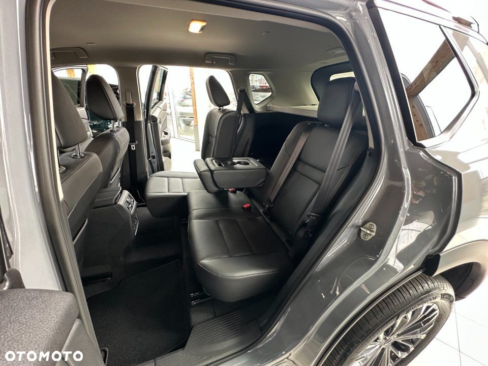 Nissan X-Trail - 12