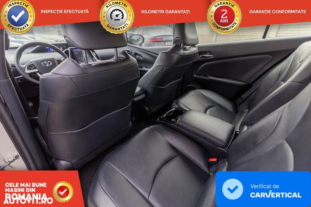 Toyota Prius 1.8 HSD Exclusive Plus - 19