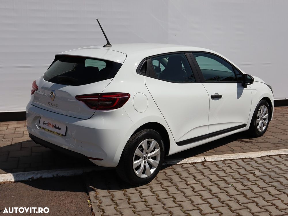 Renault Clio - 7