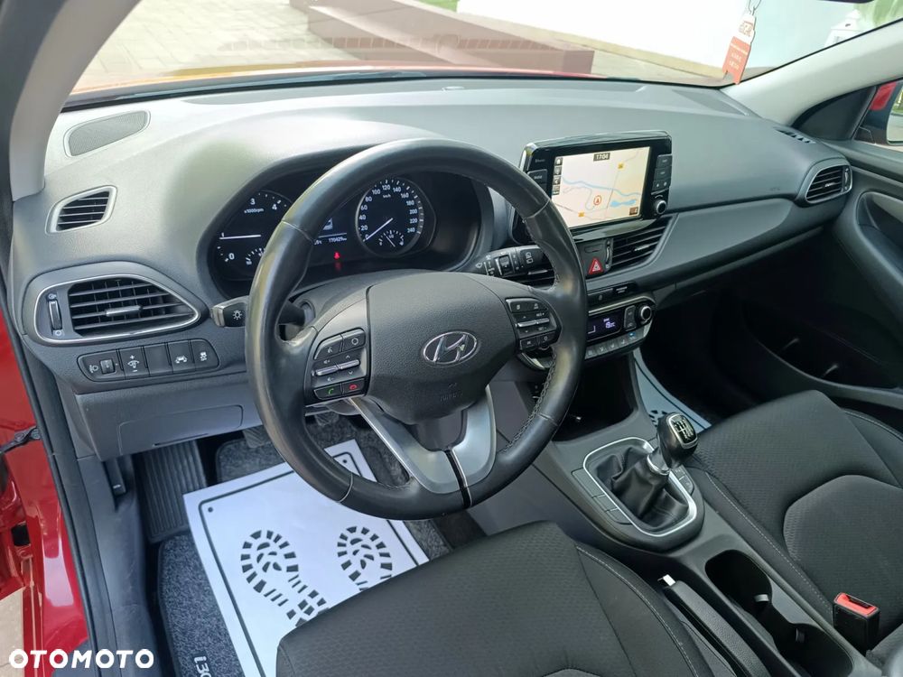 Hyundai i30 blue Kombi 1.6 CRDi Style - 27