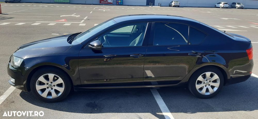 Skoda Octavia 1.6 TDI GREENLINE - 8