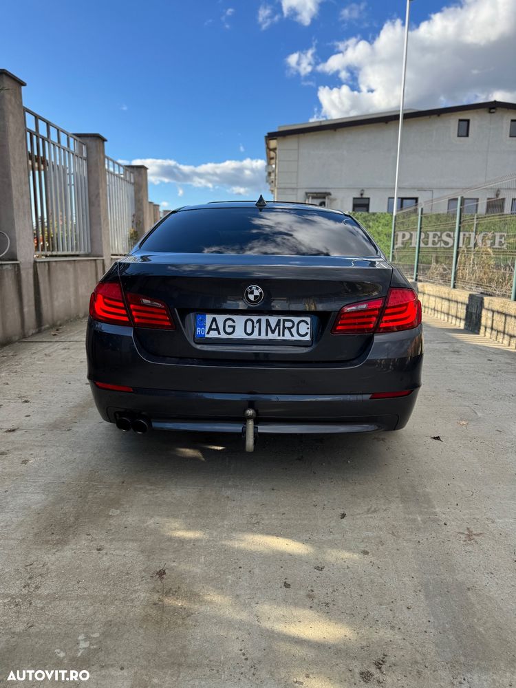 BMW Seria 5 520d - 5