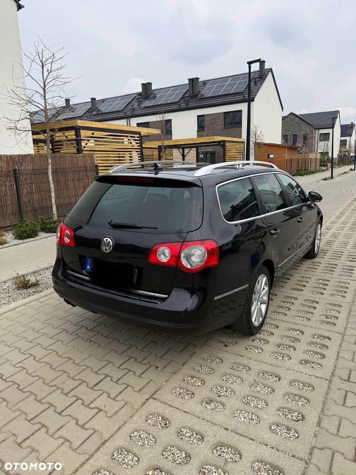 Volkswagen Passat 2010 photo 2
