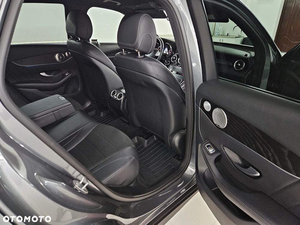Mercedes-Benz GLC 220 d 4-Matic - 23