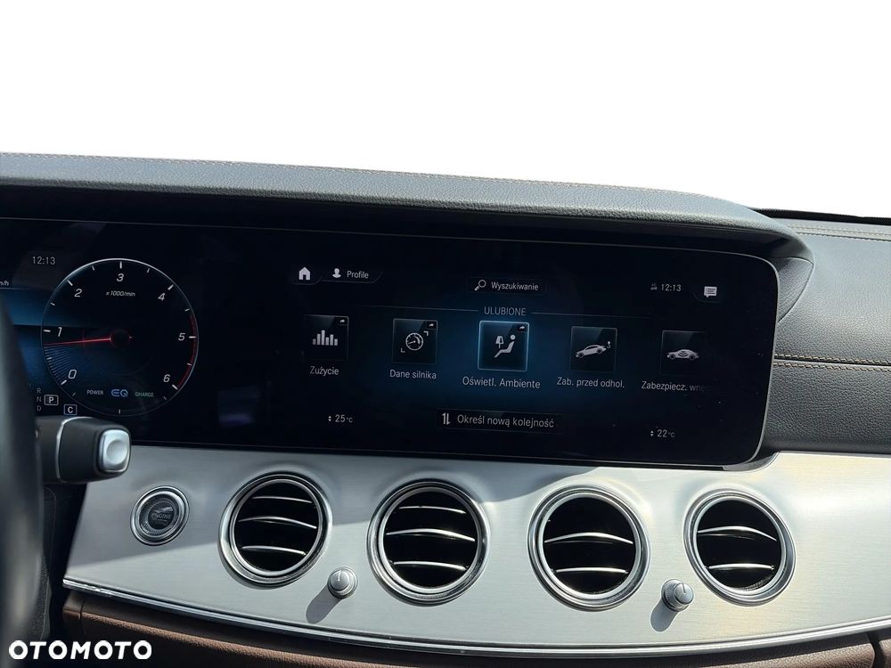Mercedes-Benz Klasa E 220 d 4-Matic Exclusive - 32