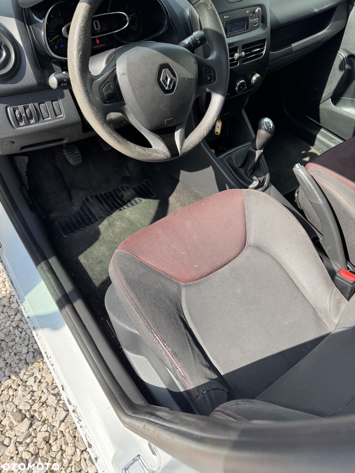 Renault Clio 1.5 dCi Alize - 10