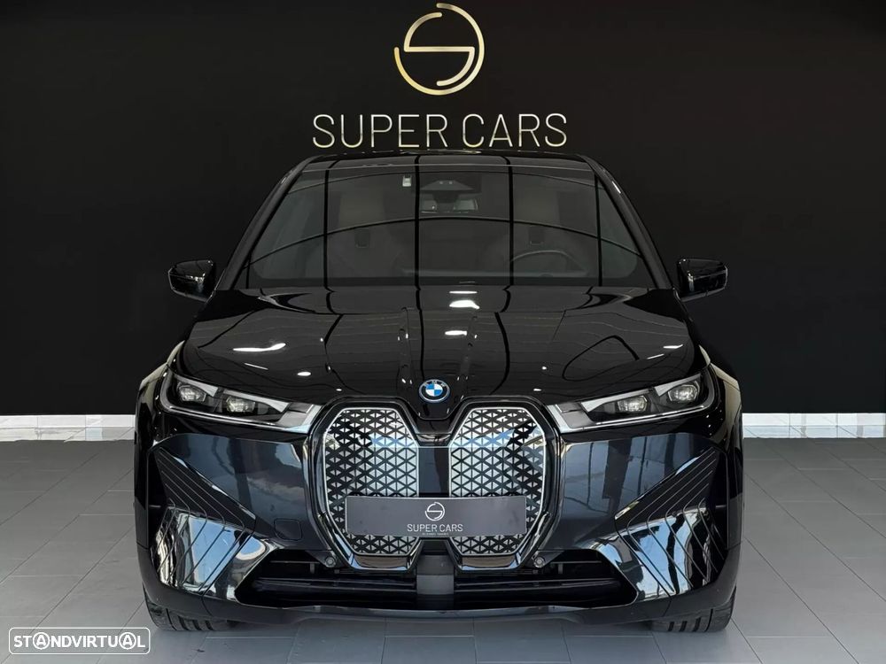 BMW ix xDrive 40 Pack Desportivo - 2