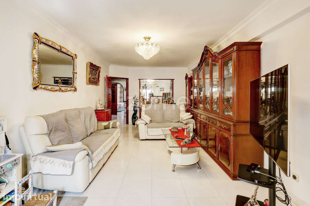 Penthouse em duplex T2+4 com terraço – Casal do Cotão - Grande imagem: 4/49