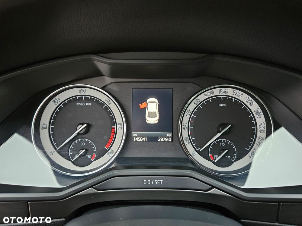 Skoda Superb 2.0 TDI 4x4 Style DSG - 19