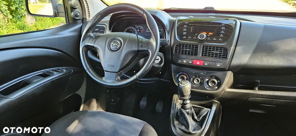 Opel Combo - 22
