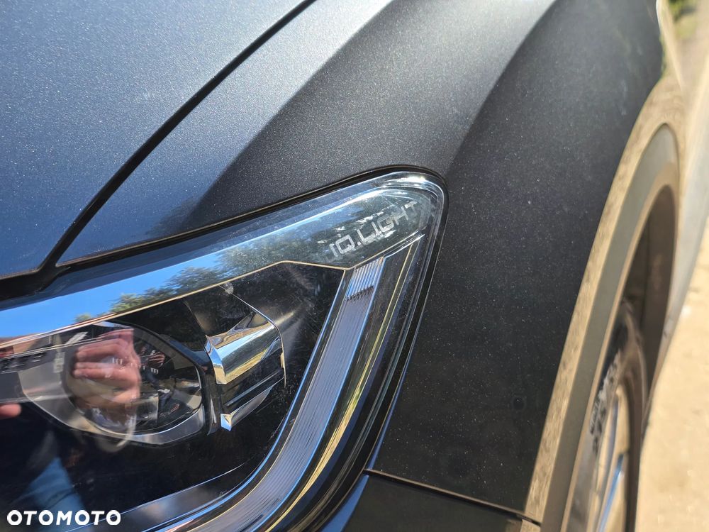 Volkswagen T-Roc 1.5 TSI Special Edition - 2