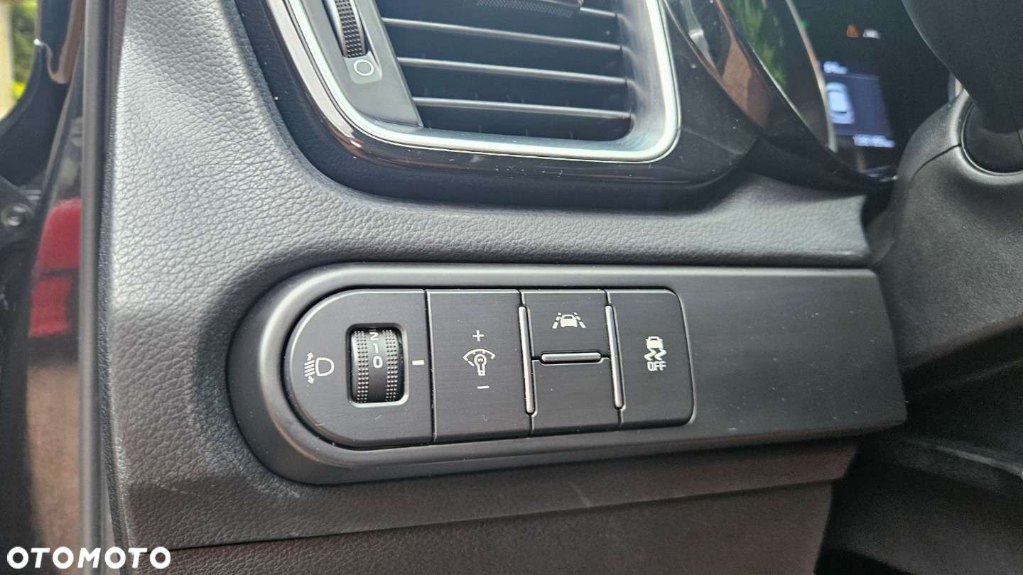 Kia Ceed - 23