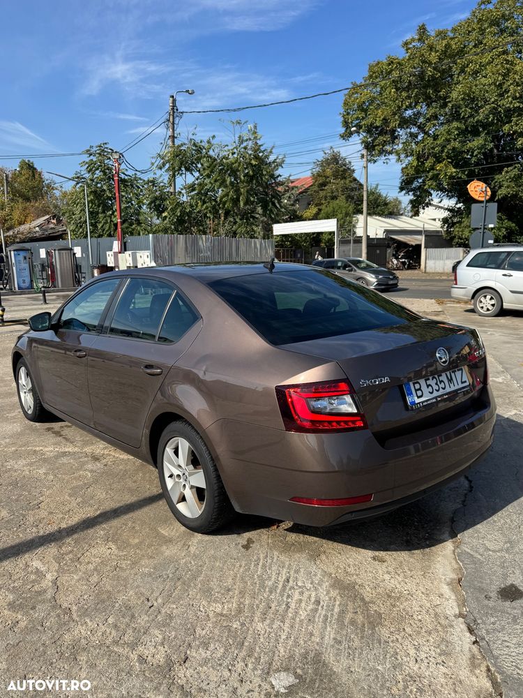Skoda Octavia - 6