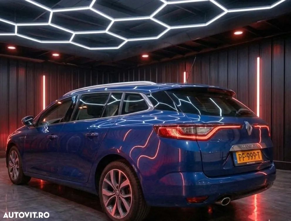 Renault Megane ENERGY dCi 130 Start & Stopp Bose Edition - 3