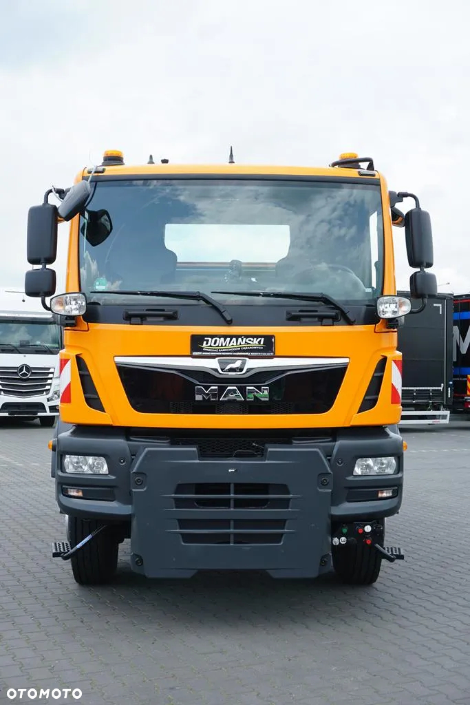 MAN TGM / 18.250 / E 6 / 4 X 4 / WYWROTKA 3 STRONNA / ŁAD. 10 060 KG / JAK NOWY - 32