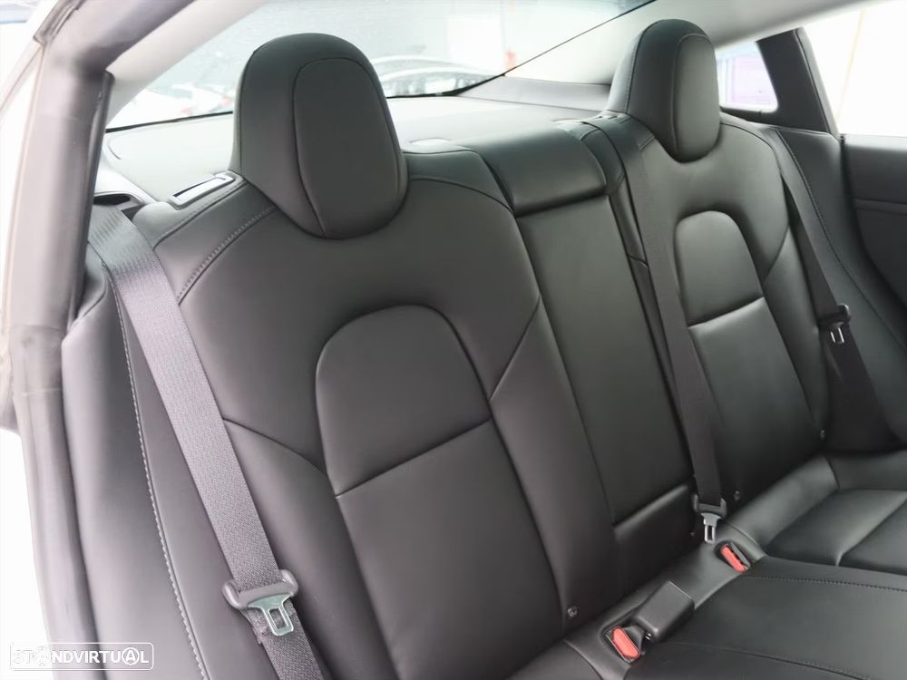 Tesla Model 3 Standard Range Plus RWD - 13