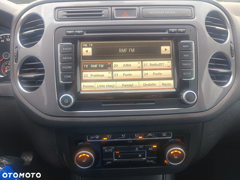 Volkswagen Tiguan 2.0 TDI DPF BlueMotion Technology Sport & Style - 24