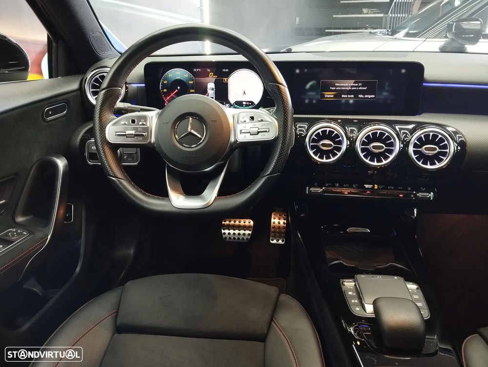 Mercedes-Benz A 250 Limousine e AMG Line - 15