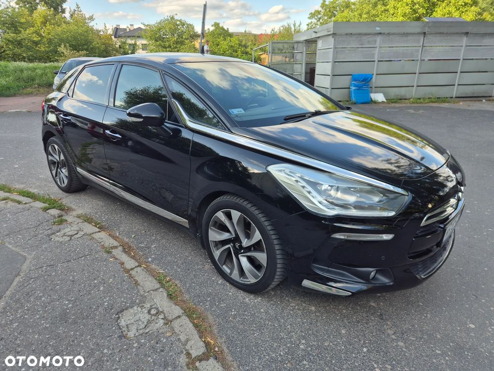 Citroën DS5 HDi 165 SportChic - 2