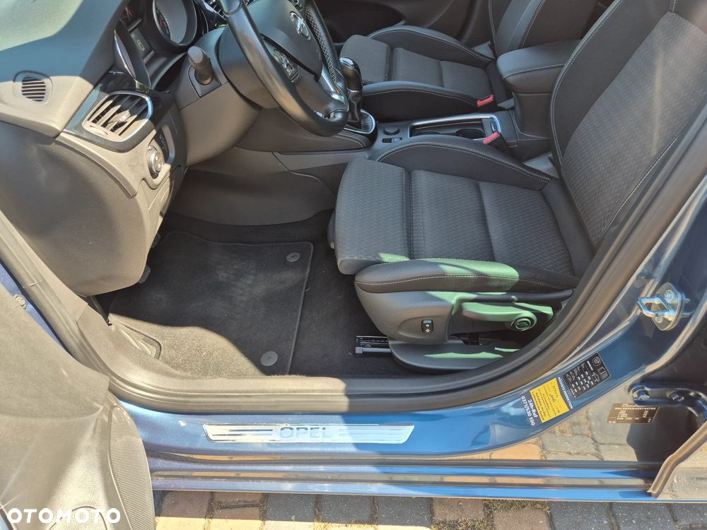 Opel Astra 1.4 Business - 18