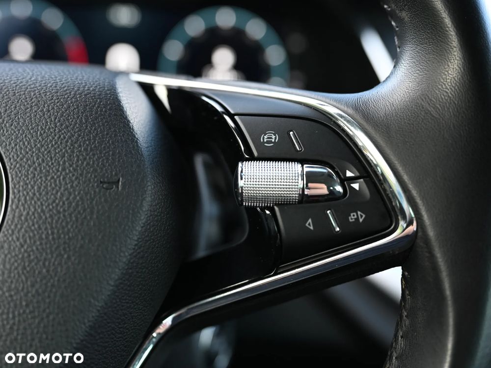 Skoda Octavia 1.5 TSI ACT Style - 23