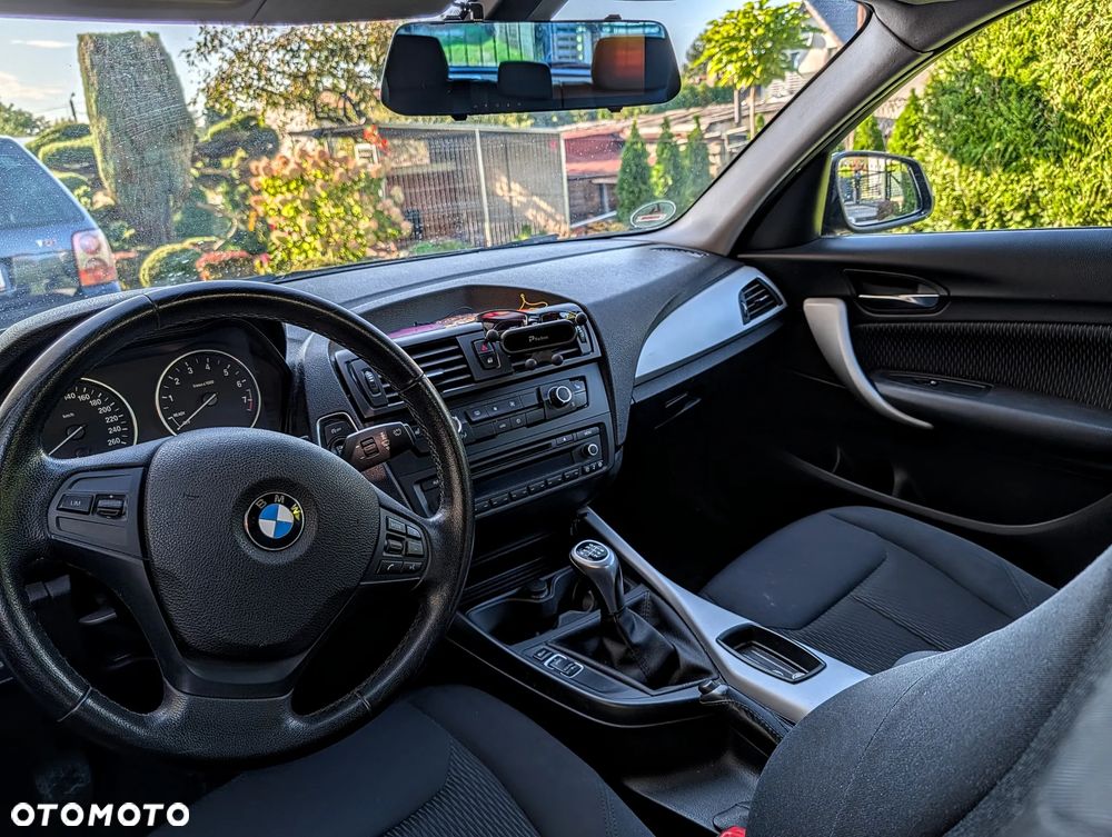 BMW Seria 1 116i - 4