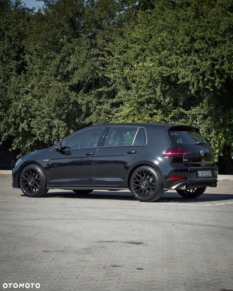Volkswagen Golf 2.0 TSI BMT GTI Performance - 4