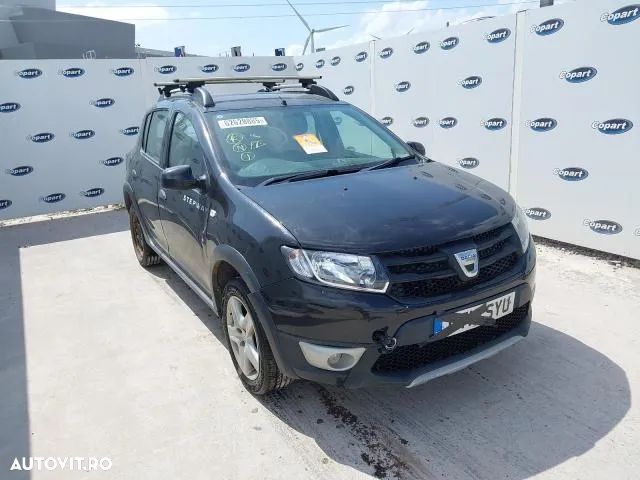 Piese de DACIA SANDERO 2 STEPWAY 2015 negru - 2