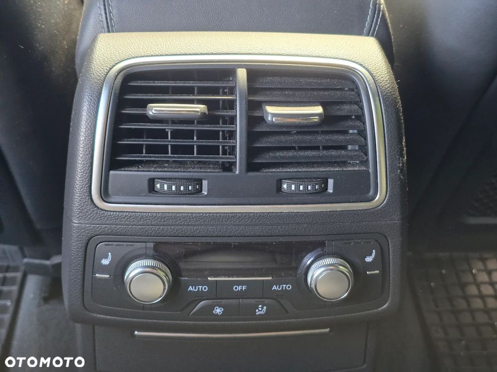 Audi A6 ver-avant-3-0-tdi-dpf-quattro-tiptronic - 17