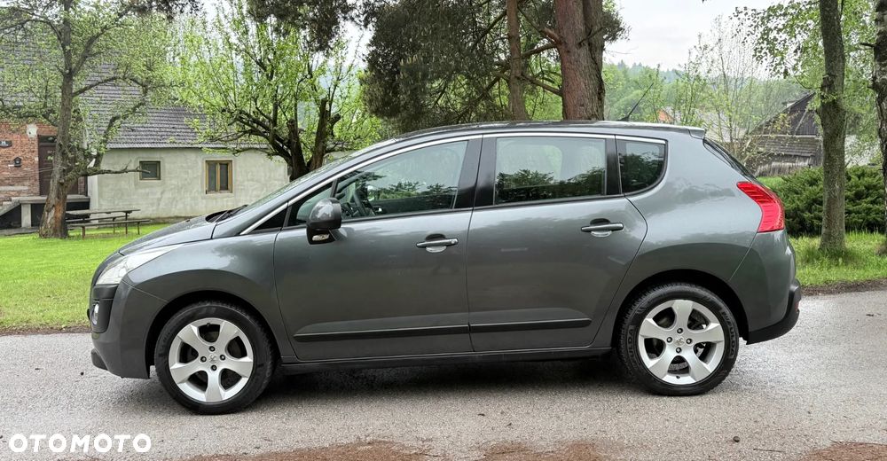 Peugeot 3008 1.6 HDi Premium - 12