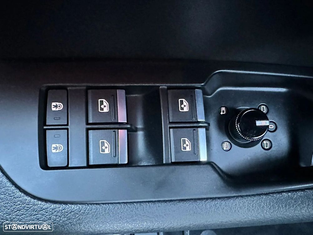Audi A6 Avant 40 TDI Design S tronic - 26