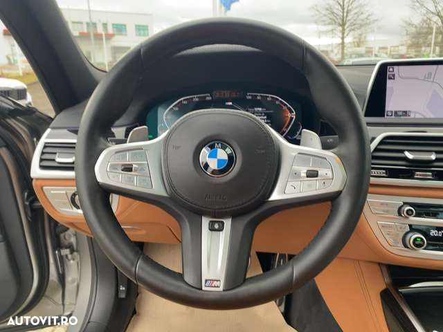 BMW Seria 7 - 11