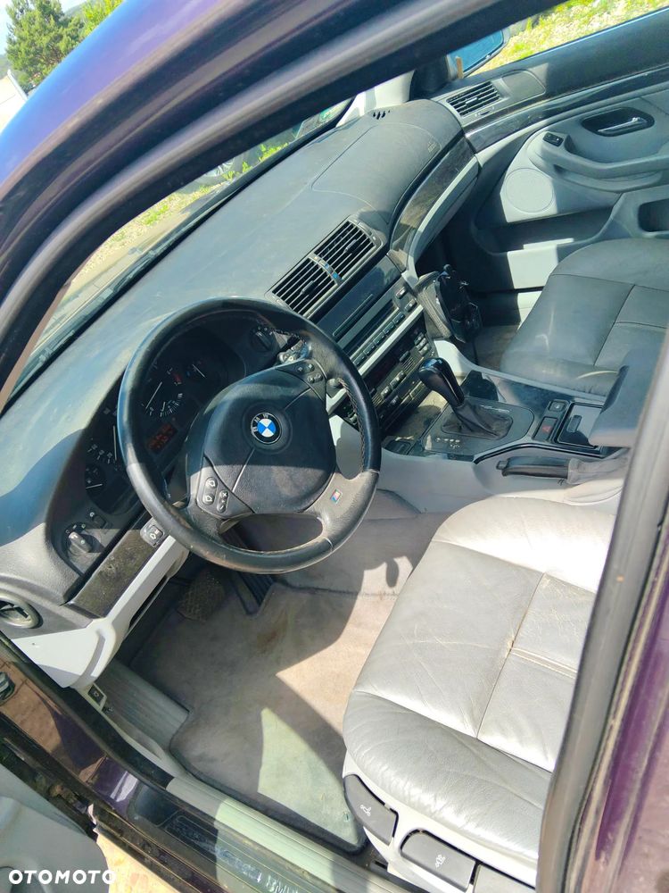 BMW Seria 5 - 8