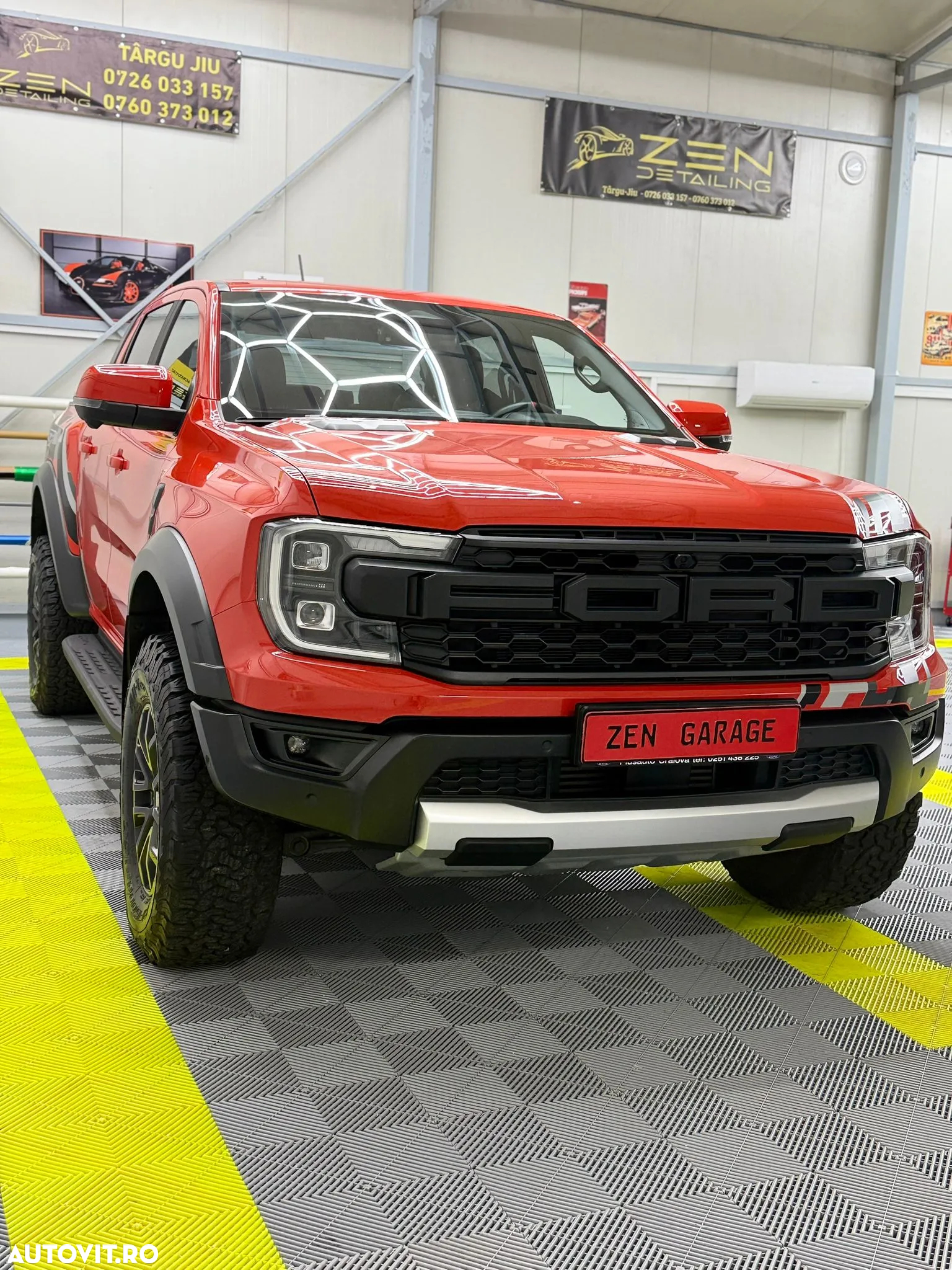Ford Ranger Pick-Up 2.0 EcoBlue 213 CP 4x4 Cabina Dubla Raptor Aut. - 8