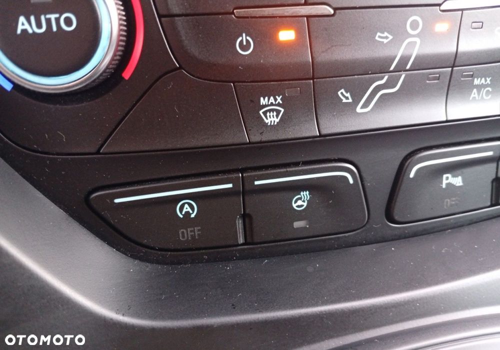 Ford C-MAX - 30