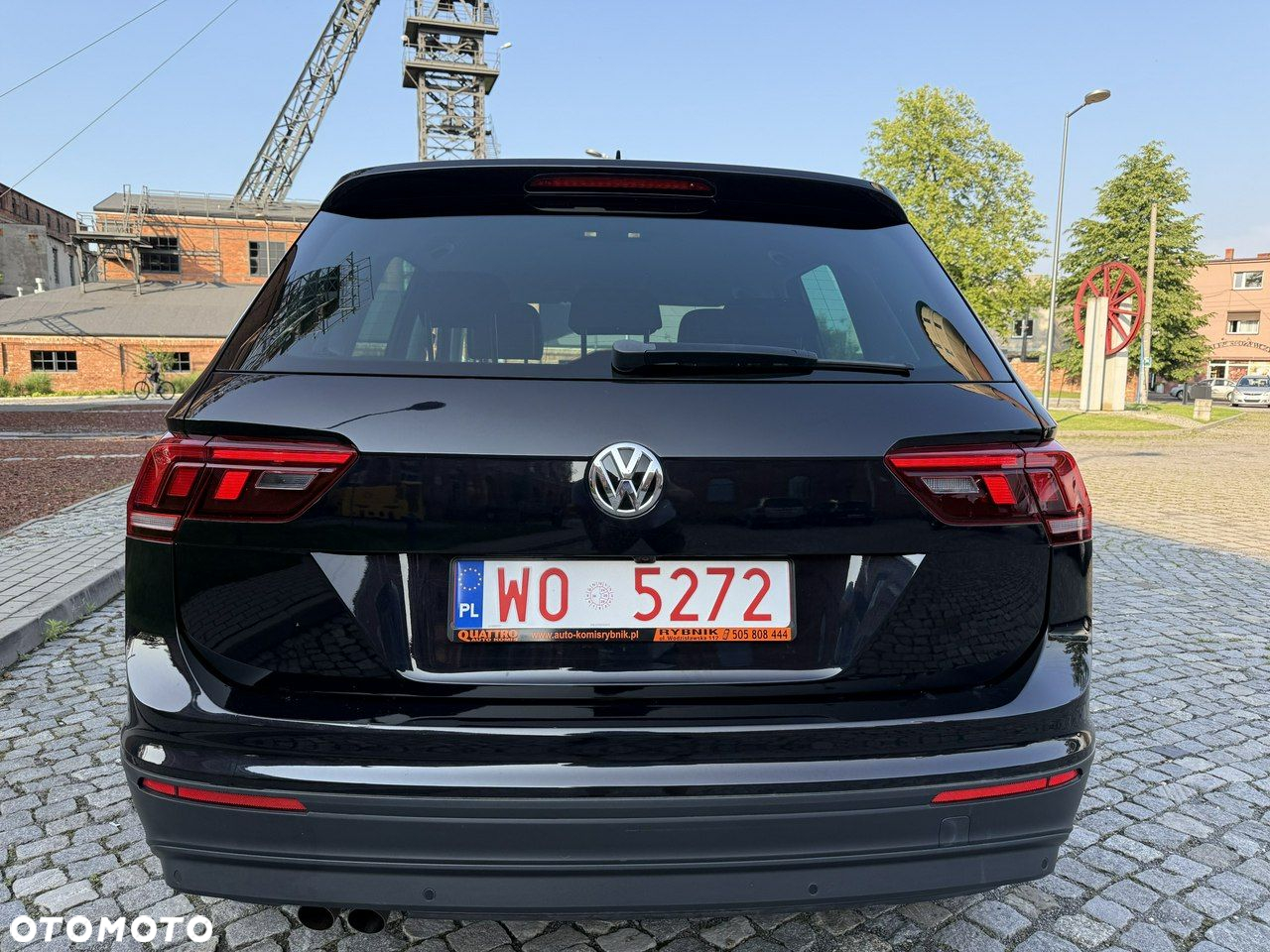 Volkswagen Tiguan - 4