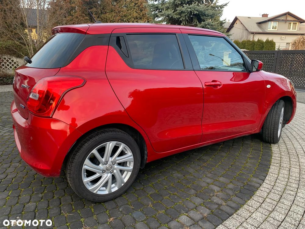Suzuki Swift 1.2 SHVS Premium Plus - 6