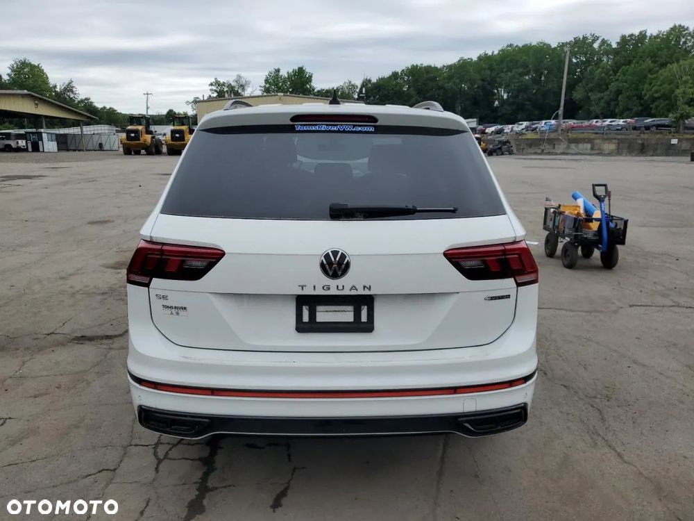 Volkswagen Tiguan - 6