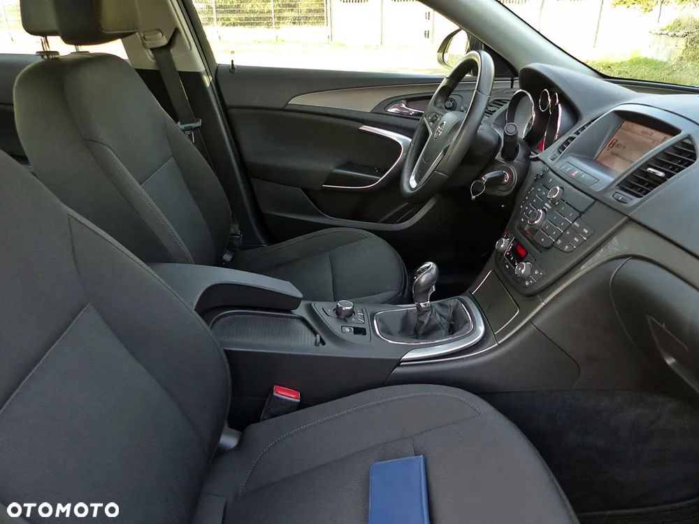 Opel Insignia 1.6 Turbo Edition - 26