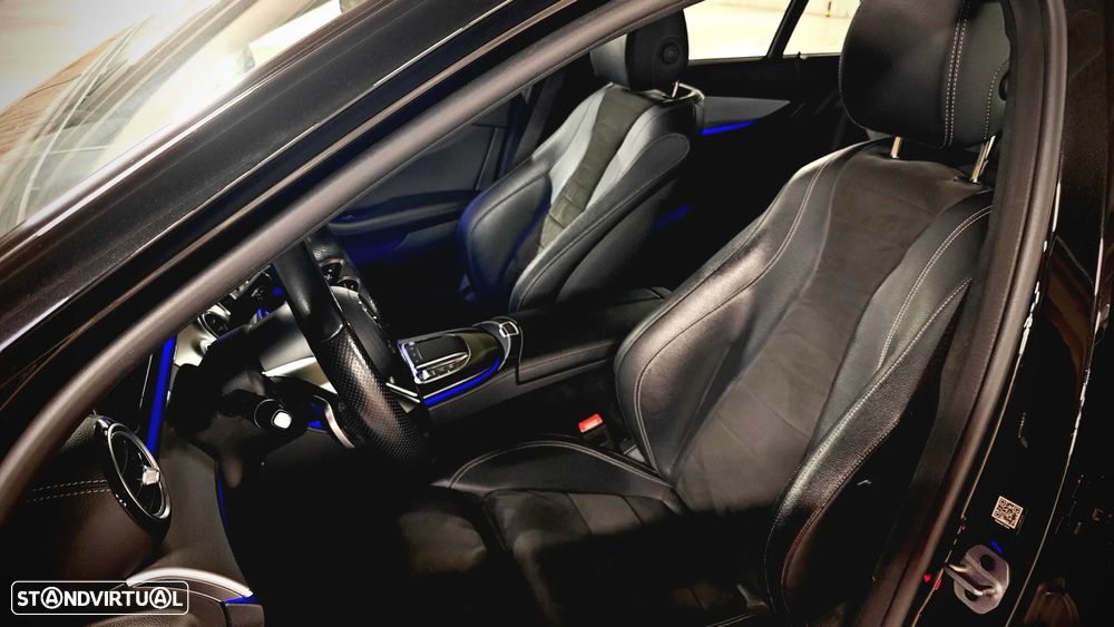 Mercedes-Benz E 300 de 9G-TRONIC AMG Line - 24