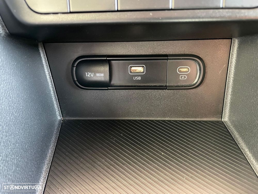 Kia Sportage 1.6 T-GDI Drive - 28