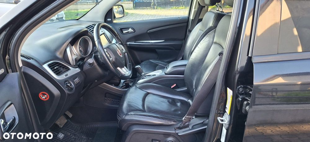 Fiat Freemont 2.0 Multijet Black Code AWD - 13