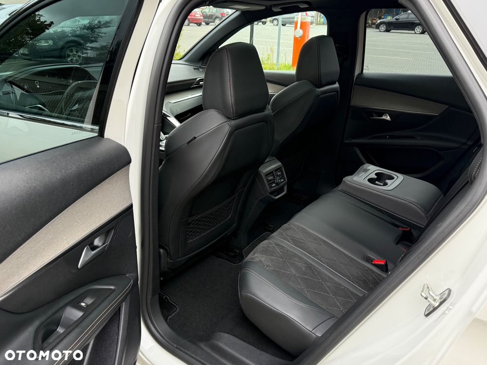 Peugeot 3008 BlueHDi 180 Stop & Start EAT8 GT - 16