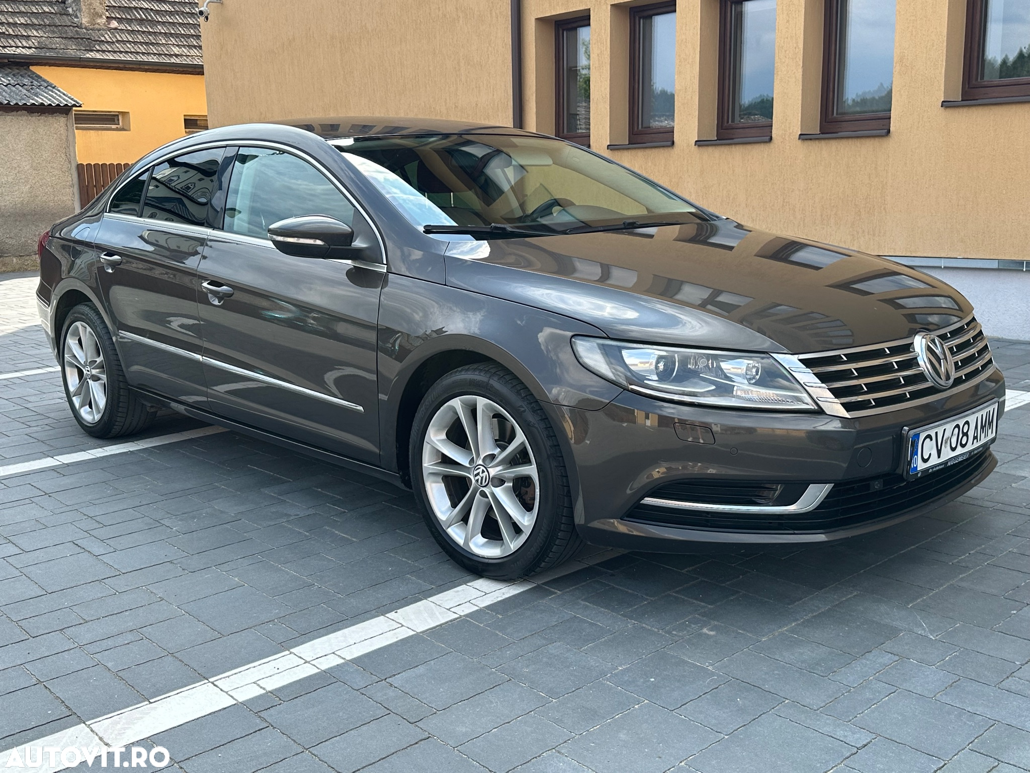 Volkswagen Passat CC 2.0 TDI BlueMotion Technology - 2