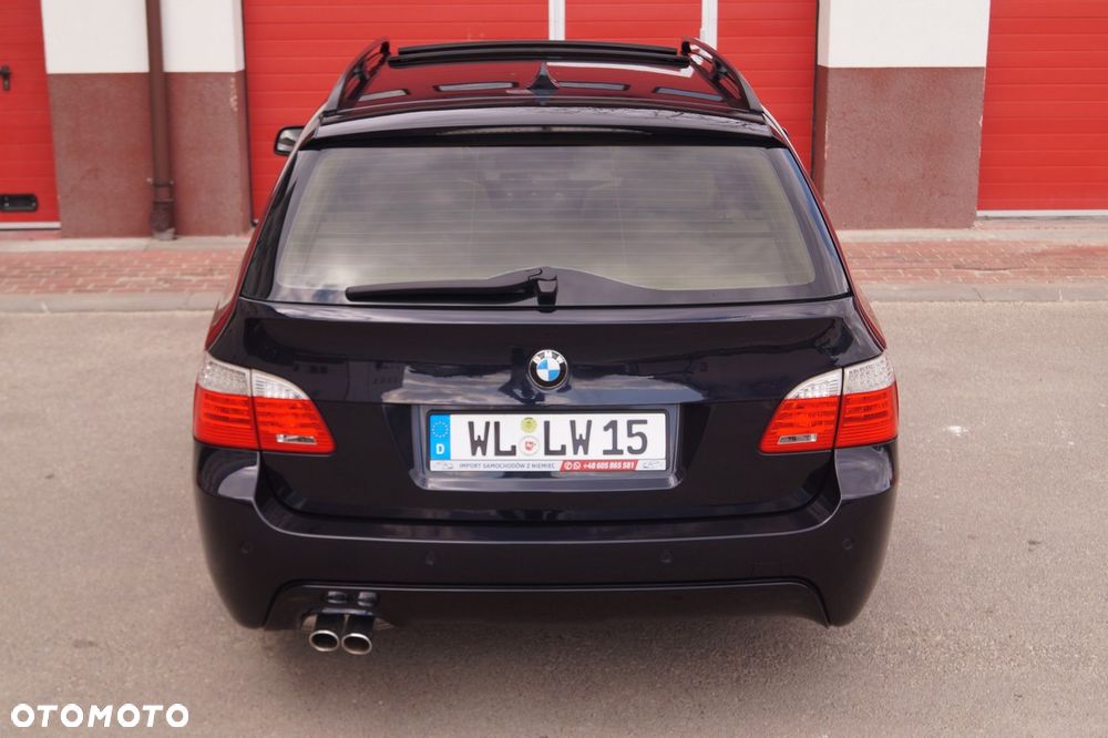 BMW Seria 5 525d Edition Sport - 3