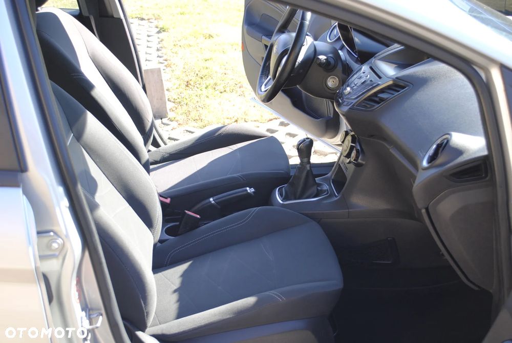 Ford Fiesta - 21
